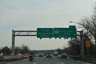 NY 440 turns northward along Dr. Martin Luther King, Jr. Expressway to connect Interstate 278 with the Bayonne Bridge over the Kill Van Kull river. NY 440 transitions into New Jersey Route 440 (former Route 169) upon entering Bayonne.