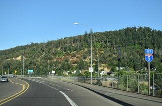 Ebenbower Boulevard joins north Roseburg with Interstate 5 and OR 138 by Roseburg Regional Airport (RBG).