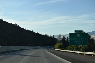 OR 99 (former U.S. 99) begins along Siskiyou Boulevard from the wye interchange at Exit 11. The state highway acts as a business loop through the city of Ashland from Interstate 5 north to Valley View Road at Exit 19.