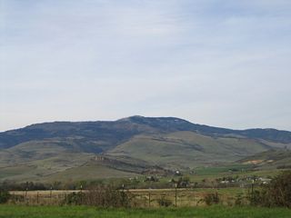 Dunn Butte and Tom Spring Mountain rises east of Ashland and the Rogue River Valley.