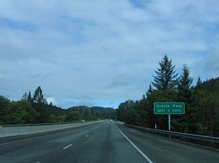 The next two interchanges on northbound Interstate 5 serve the city of Grants Pass.