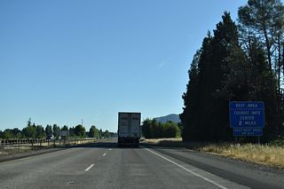 The Getting Creek Rest Area follows Exit 176 at the north end of Delight Valley.