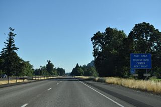 The Gettings Creek Rest Area lies north of Brown Creek at mile marker 178.