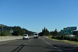Franklin Boulevard 2.1 miles north from E 30th Avenue and Exit 189 to a roundabout with OR 126 Business (A / Main Streets) at Glenwood is unsigned OR 225. 30th Street constitutes an expressway from Interstate 5 west to Onyx Street in south Eugene.
