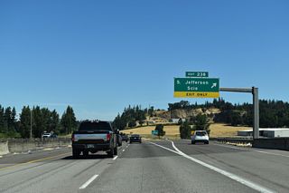 Old Salem Road north and Jefferson Highway (OR 164) west come together at the folded diamond interchange (Exit 238) with I-5. Jefferson lies just across the Santiam River in Marion County. There is no town of "South Jefferson"; the exit sign merely indicates that this is the south access to the city.