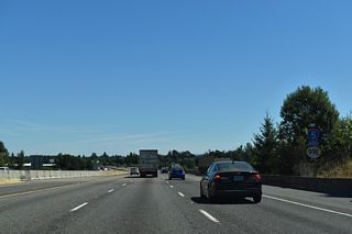 These confirming markers precede the bridge taking I-5/OR 99E north across the Union Pacific Railroad.