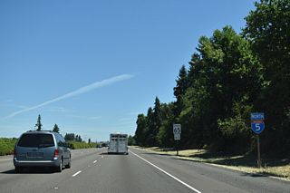 The landscape along Interstate 5 changes minimally north from Woodburn.
