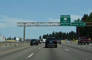 Exit 291 leaves I-5 north for Carman Drive east to Lake Oswego. Upper Boones Ferry south and Durham Road west leads motorists through the city of Tigard to King City.