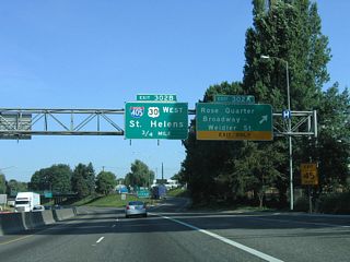 Exit 302 A leaves I-5 north for Weidler Street. U.S. 30 west combines with the freeway north a half mile to Interstate 405.