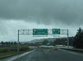 Exit 188 partitions into ramps for OR 58 (Willamette Highway) east and OR 99 south. OR 99 turns onto Old Willamette Highway west to rejoin Franklin Boulevard (Old U.S. 99).