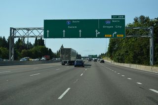 Interstate 5 south at I-205 in Tualatin, Oregon