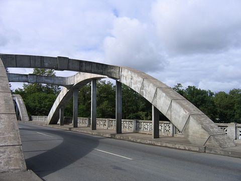 Caveman Bridge - Grants Pass, Oregon