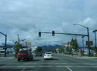 J Street leads west to the Josephine County Library, Historical Society, and Museum.