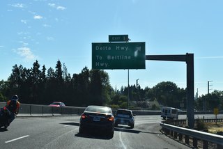 OR 132 lines Delta Highway along a 2.2 mile freeway from Exit 1 to OR 569 (Belt Line Highway) in northern Eugene.