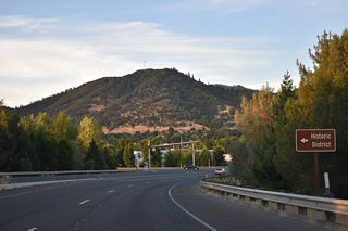 F Street west to Downtown Grants Pass is the historic route of U.S. 199 to OR 99 (6th/7th Streets).