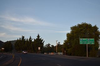 U.S. 199 ties into Interstate 5 at a trumpet interchange (Exit 55) east of Agness Avenue.