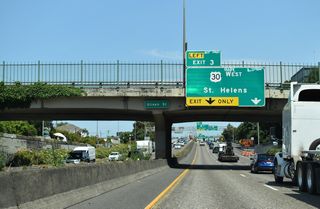 A second entrance ramp joins I-405 (Stadium Freeway) north from 15th Avenue / Glisan Street a quarter mile from Left Exit 3 for U.S. 30 west to St. Helens and Astoria. U.S. 30 initially follows a freeway that was intended for Interstate 505.