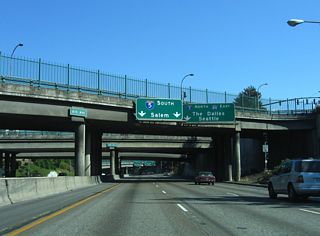 6th and 5th Avenues pass overhead a third of a mile from the unnumbered exit to Interstate 5 north.