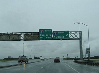 Westbound OR 569 at the loop ramp to I-5 south. Interstate 5 has two more interchanges for Eugene and Springfield before meeting the 30th Avenue Expressway and OR 58 (Willamette Highway) near Goshen. Roseburg is 70 miles to the south.