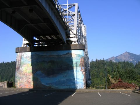 Bridge of the Gods Mural