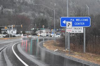 The Pennsylvania Welcome Center lies off the I-84 mainline along U.S. 6/209 (Pennsylvania Avenue) just west of the off-ramp at Exit 53.
