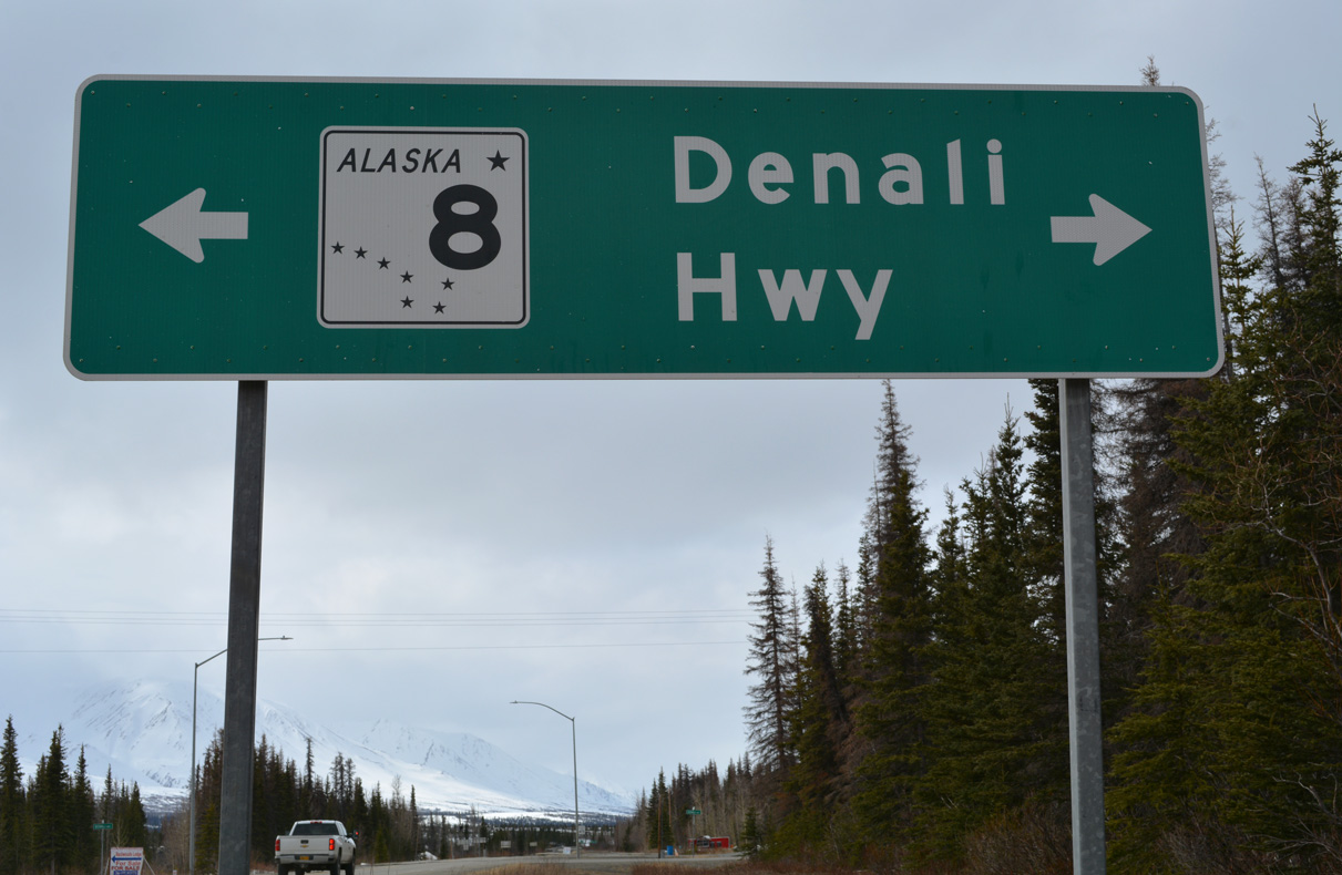 SR 3 (Parks Highway) south at SR 8 (Denali Highway) in Cantwell. This was the lone reference for SR 8 at the west end in 2023.