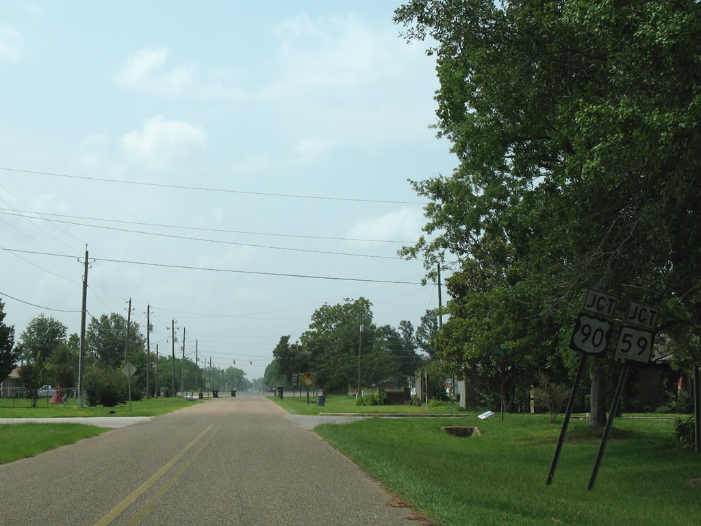 U.S. 90 & Alabama 59 shield assembly posted along Baldwin County 55 south in Loxley. These were replaced by 2009.