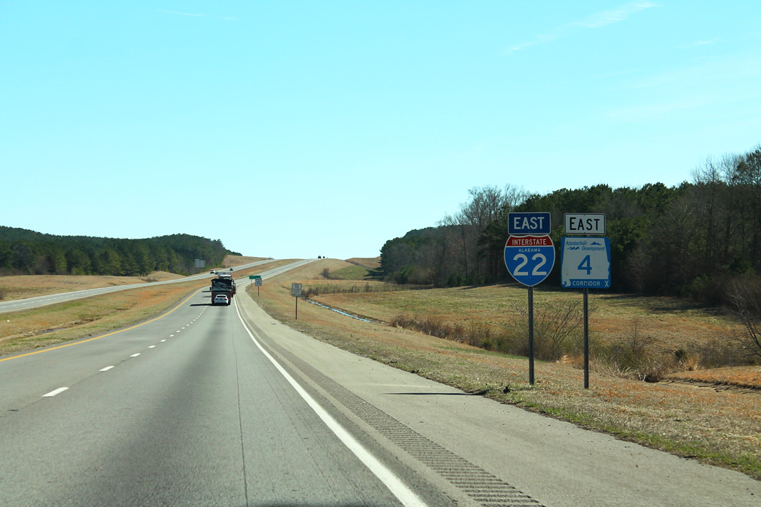 Interstate 22 and Alabama 4 east of Exit 34 (Alabama 233). Note since the incursion of I-22 the removal of the U.S. 78 shield.