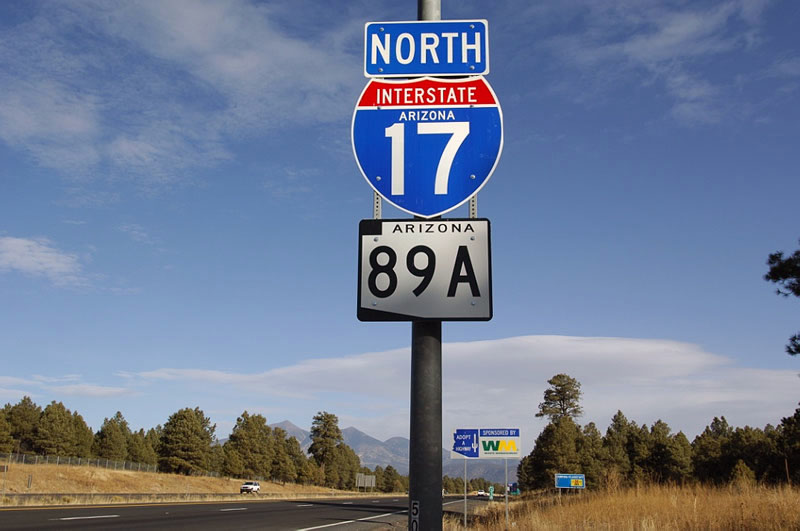 Northbound Interstate 17 and Arizona 89A approaching Interstate 40 and Flagstaff.