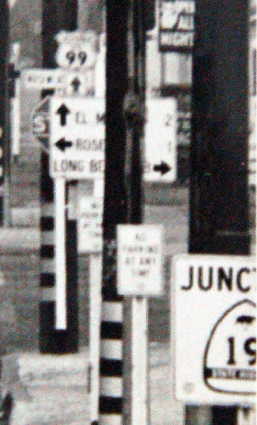 Copyright (c) 1952, CalTrans. Photo courtesy of the CalTrans Library.