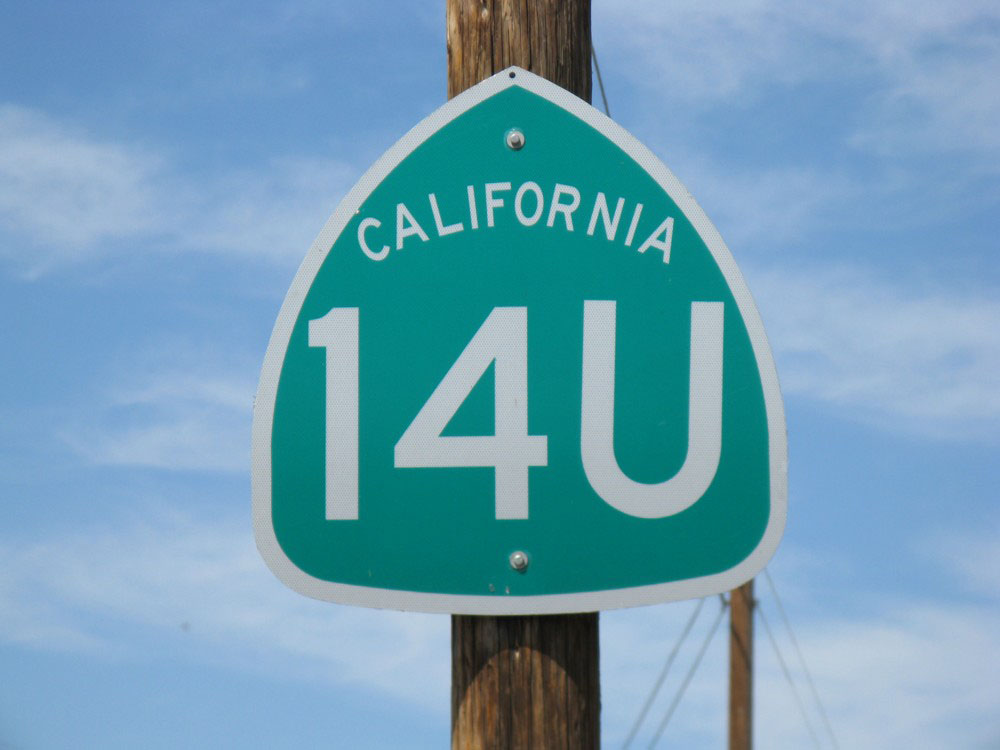 14U is an old alignment of 14 that is unrelinquished: it is still a state highway but is due to be given over to city maintenanance.