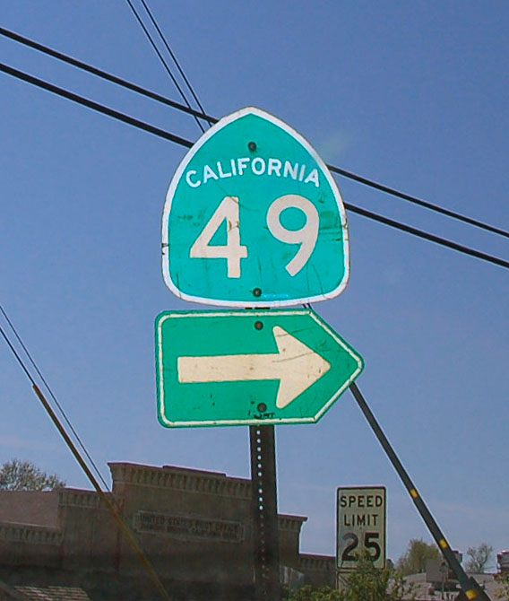 Last known cutout arrow on a state route in California.