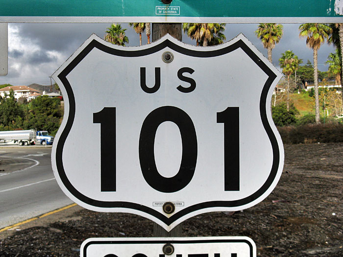 Freeway entrance US-101 shield.