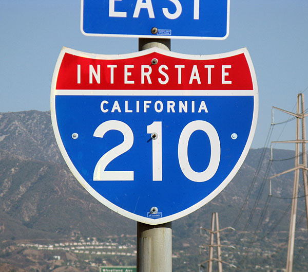 Mainline I-210 shield.