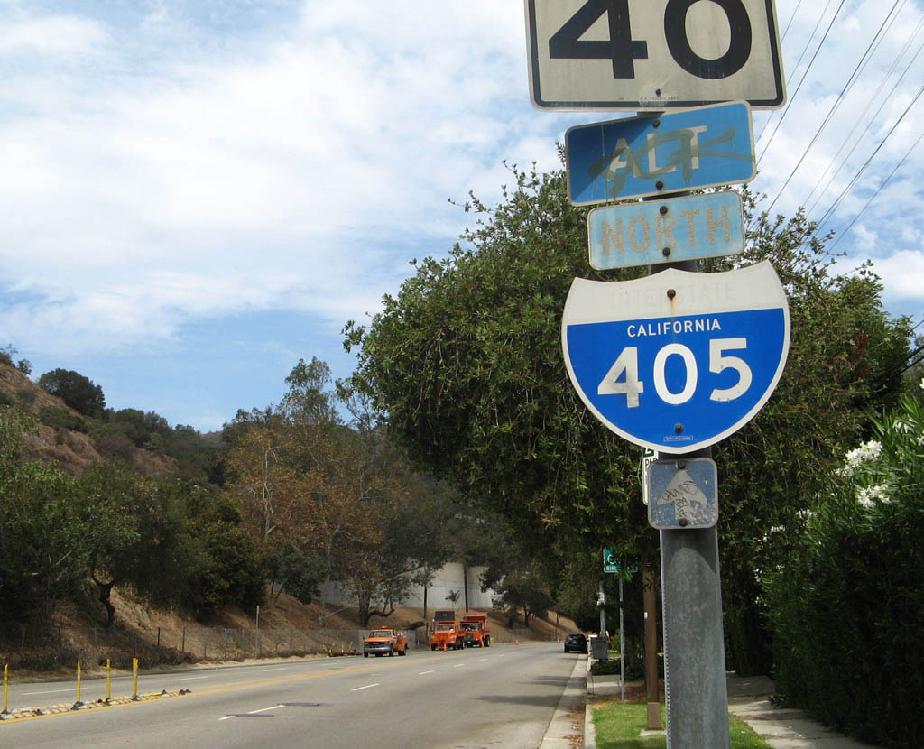 Northbound Sepulveda Boulevard after Casiano Road intersection near Getty Center in Los Angeles.