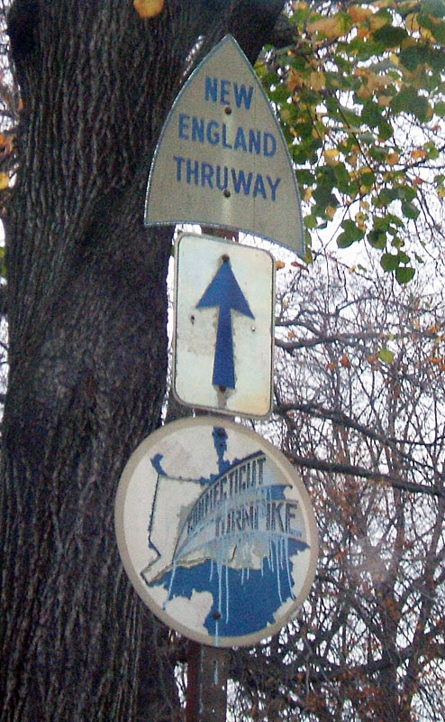 Last known trailblazers for the New England Thruway and the Connecticut Turnpike.  Both were taken over by I-95 completely by 1983.  This pair is in New York City.