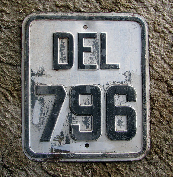 Delaware 796 was the original number of the multi-state route 896.