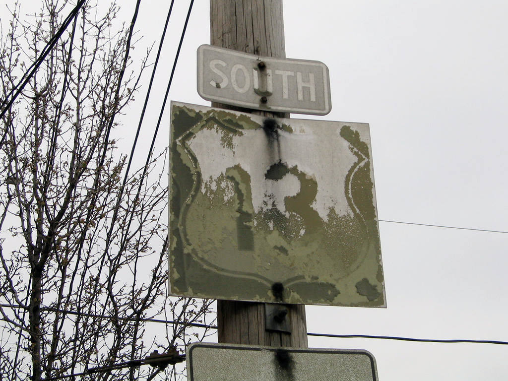 U.S. 13 shield at 14th and French Streets in Wilmington.