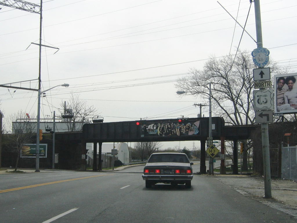 Re-used U.S. 13 shield posted on U.S. 13 & Delaware 9 (4th Street) south ahead of Church Street in Wilmington (since replaced).