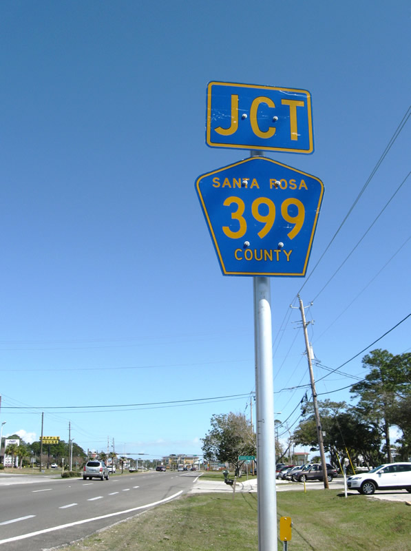 Santa Rosa County 399 pentagon posted along U.S. 98 east approaching the Navarre Beach Causeway. It is unclear if this route is still State Road 399, or a County Road. Either way, this is the only reference of the bridge as "399".