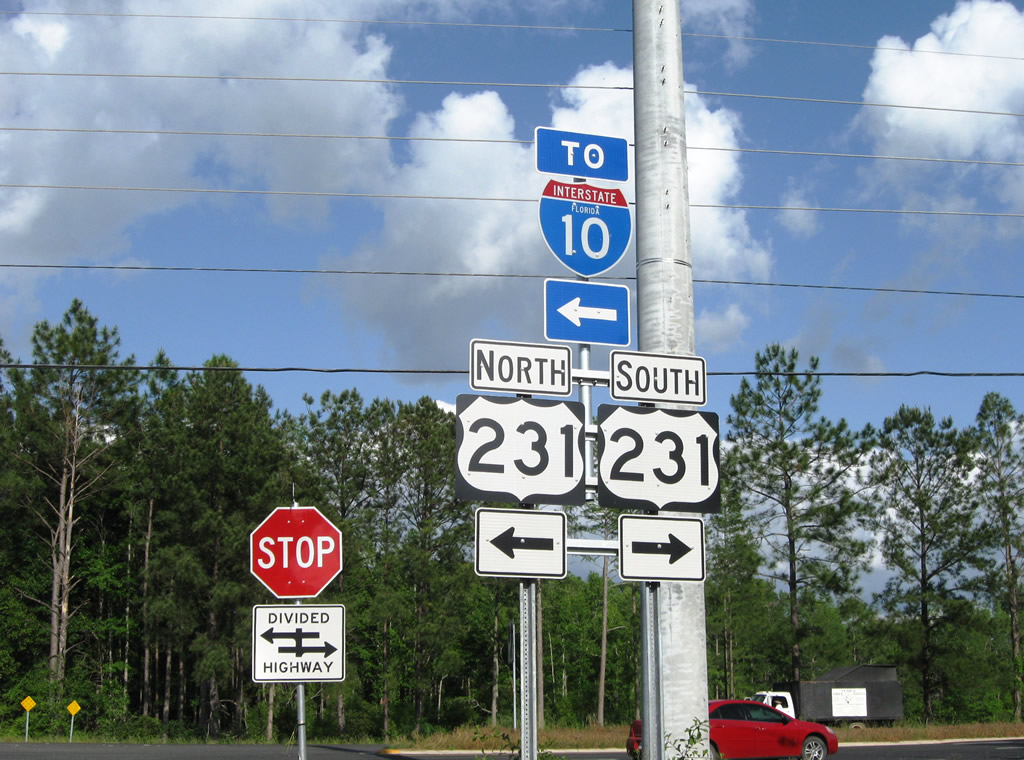 Interstate 10 Florida trailblazer and U.S. 231 shield assembly posted on Corbin Road east at U.S. 231 north of Alford.