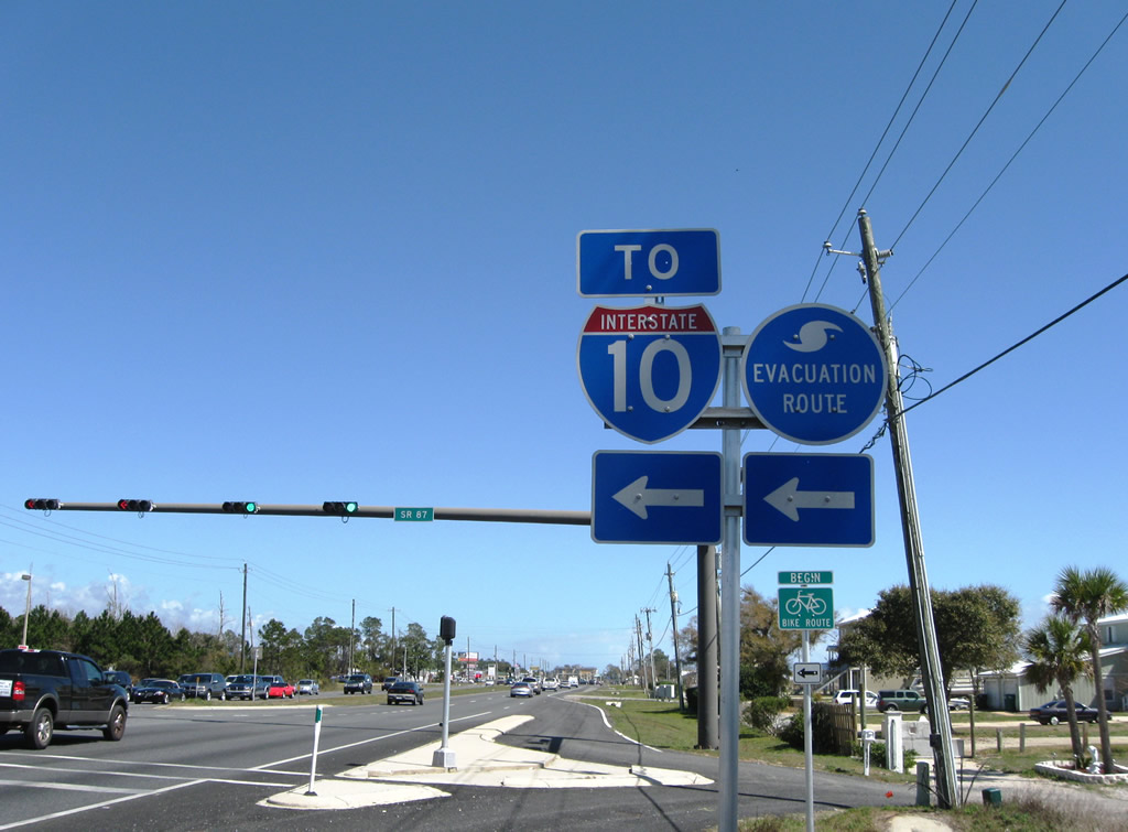 Interstate 10 trailblazer posted on U.S. 98 east at Florida 87 north in Navarre.