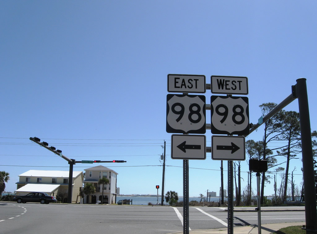 U.S. 98 shields posted at the south end of Florida State Road 87 in Navarre.