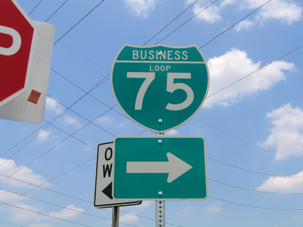 Shield posted at the end of the Exit 59 off-ramp for Southwell Boulevard - Tifton.