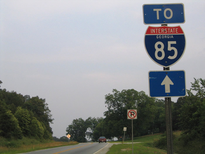 Interstate 85 trailblazer posted on Georgia 52 southbound after its junction with U.S. 23 & Georgia 365.