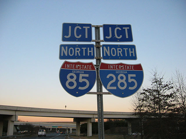 South Fulton Parkway eastbound at Interstates 85 & 285.