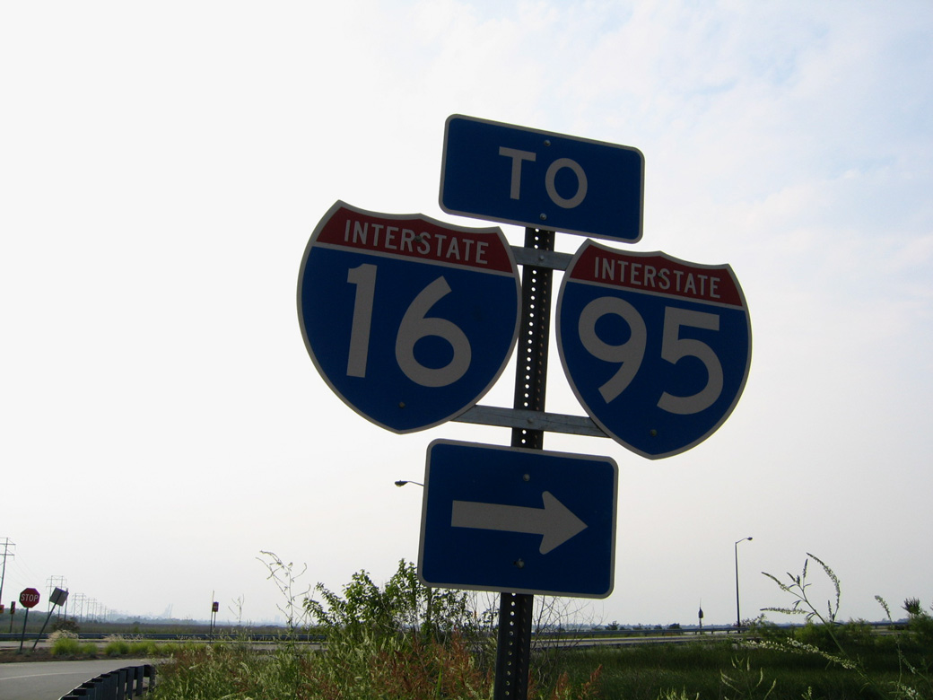 Savannah Harbor Parkway westbound approaching the Talmadge Bridge (U.S. 17 & Georgia 404 Spur) on Hutchinson Island.