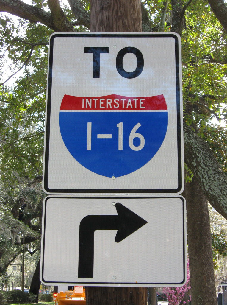 Trailblazer sign near downtown Savannah.