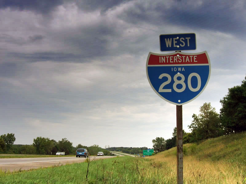 Located after the U.S. 61 interchange on westbound prior to the Locust Street/160th Street interchange.