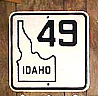 1930s highway marker.